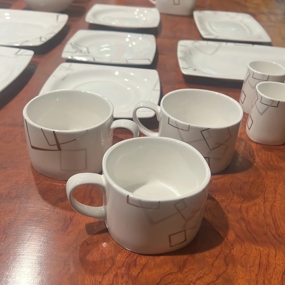 22 Piece Set of Gural Porselen GRL White Fine Bone Square Gold Silver MCM Print